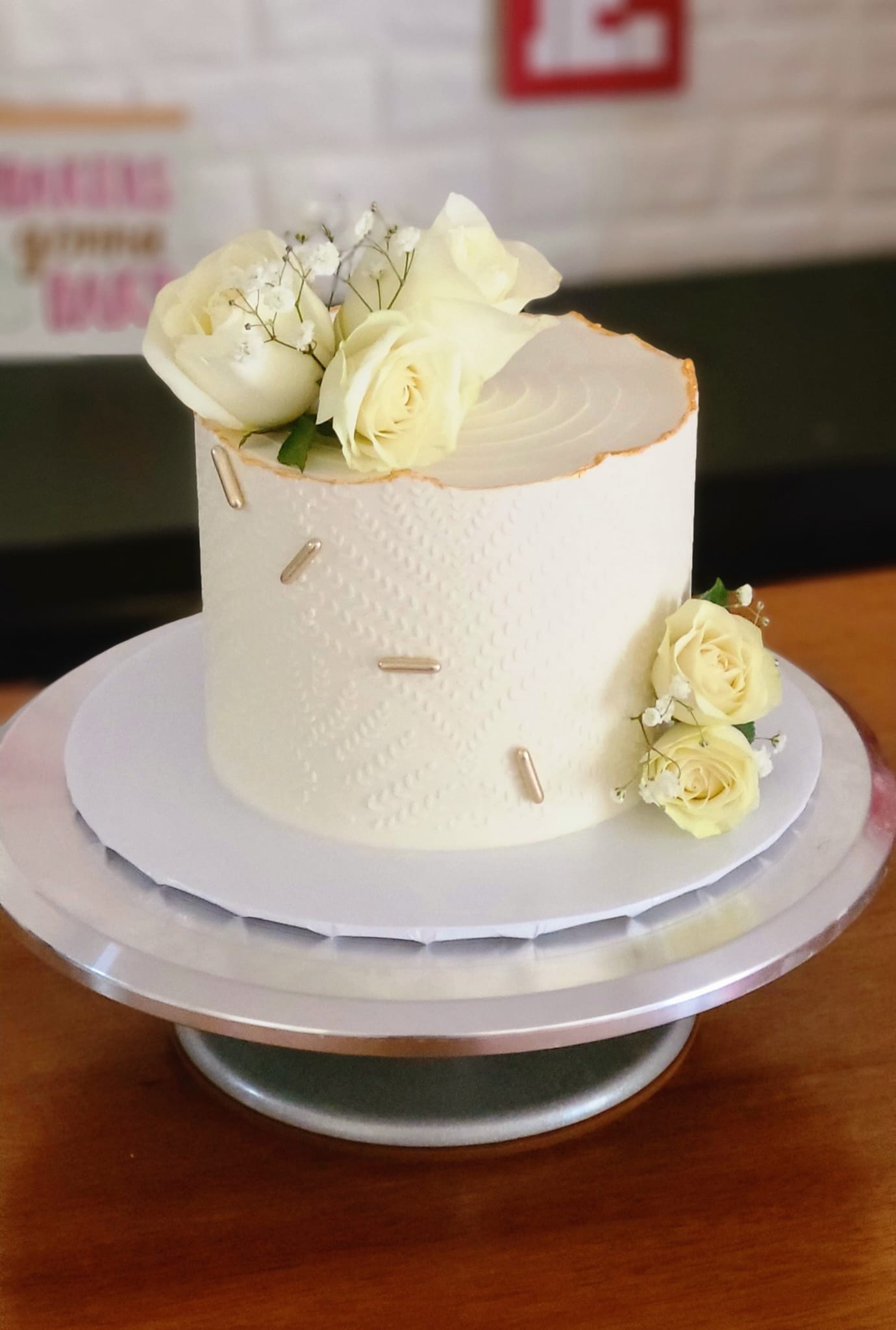 Stencil Cake with flowers - 6inches or 8inches